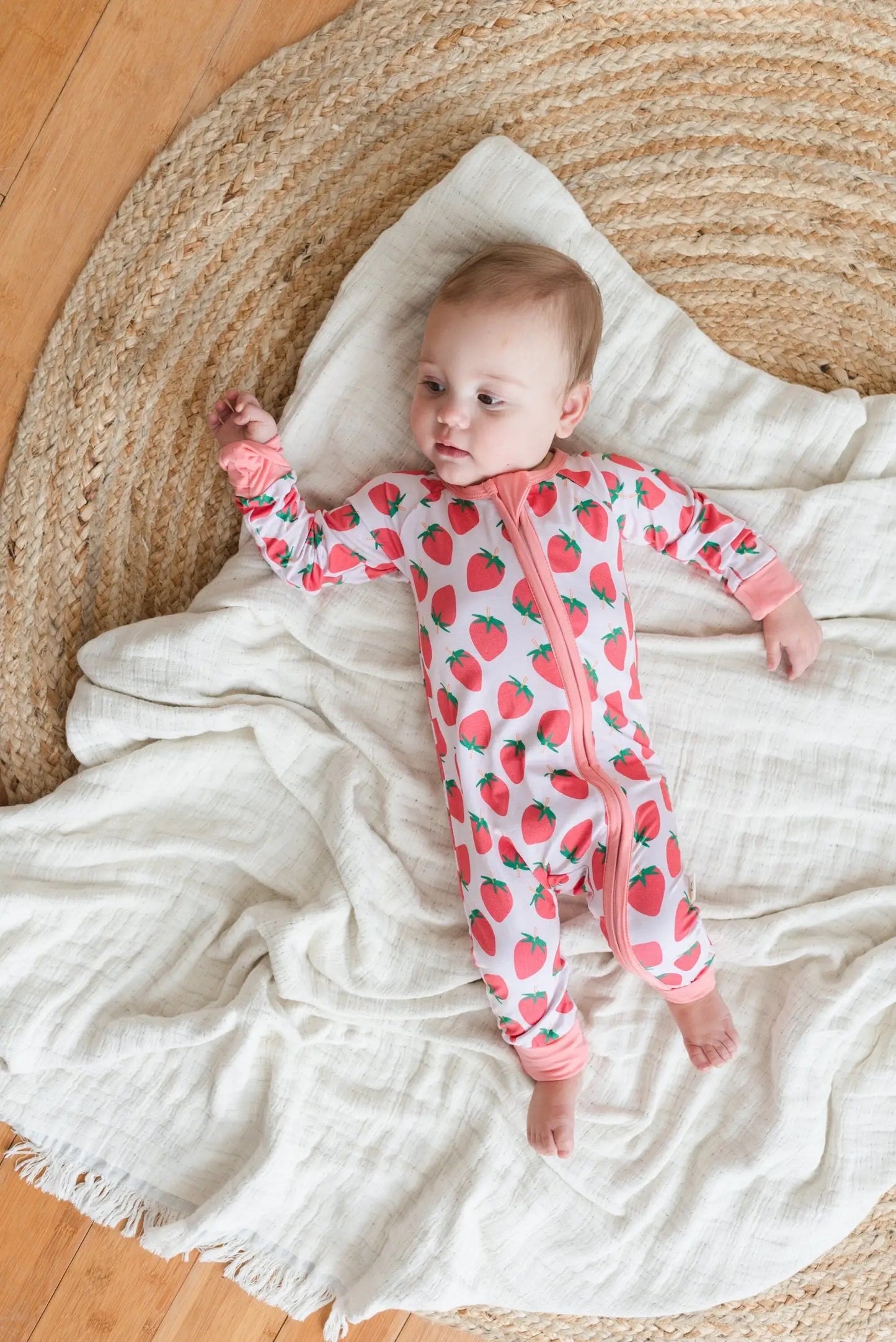 Baby Bamboo Zipper Romper - Strawberry